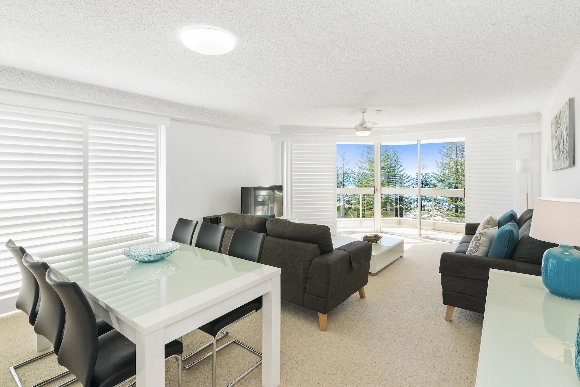 Aparthotel Solnamara Beachfront 4*